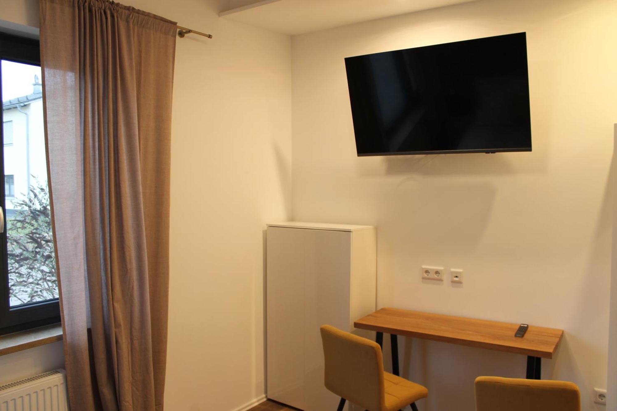 Hotel Via Vita Тройхтлинген Экстерьер фото